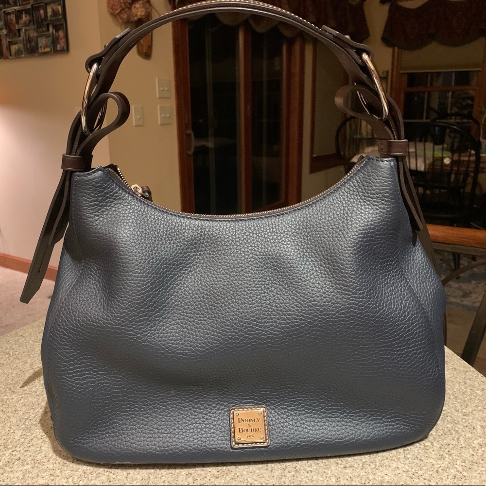 Dooney & Bourke navy handbag